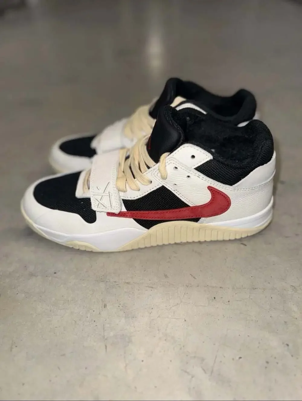 Travis Scott x Jordan Jumpman Jack TR 'University Red' FZ8117-101 - Picture 1 of 5